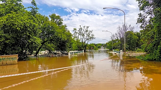 Extreme Heat Warning and Flood Watch in Southeastern Arizona