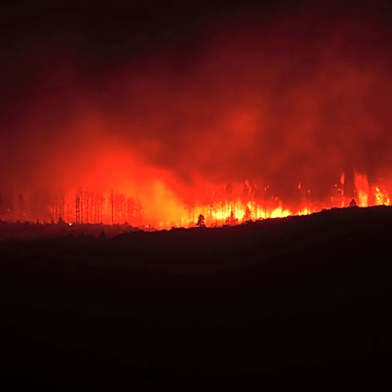 Wildfires Ravage Spokane Area and Western U.S., Forcing Evacuations