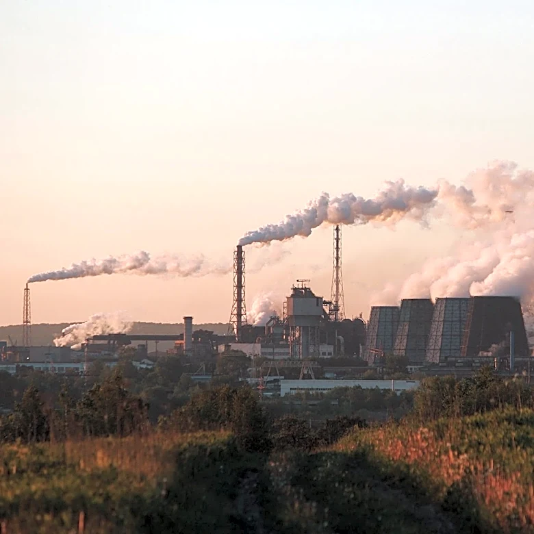 Amazon's New Data Center Raises Environmental Concerns