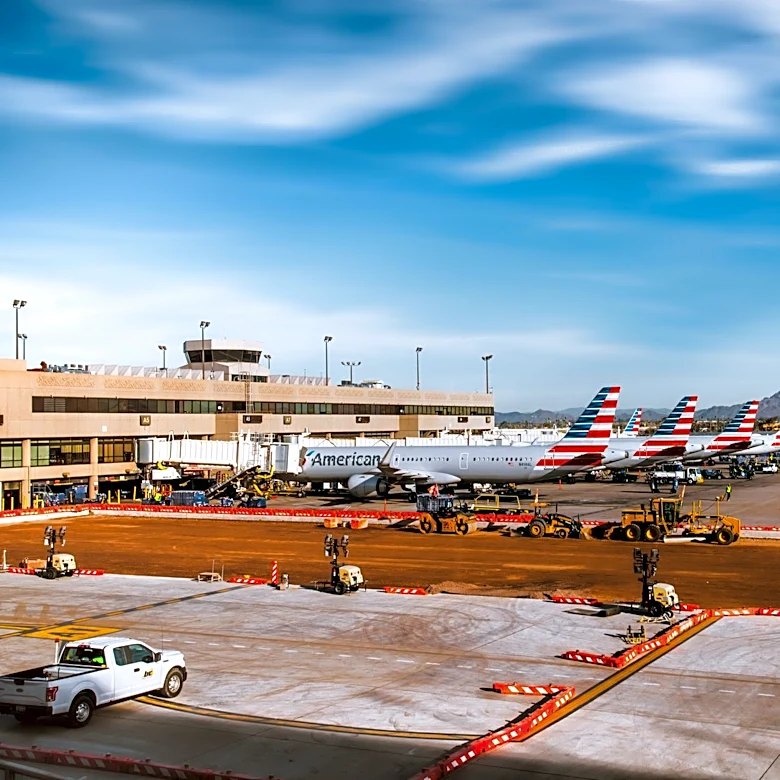 Extreme Heat Disrupts Flights in Phoenix and Beyond