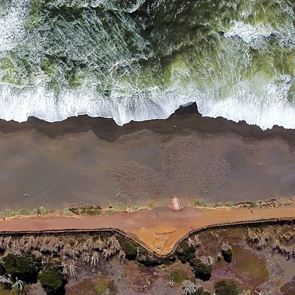 Metrolink Suspends Service Between Laguna Niguel and Oceanside Due to High Tides
