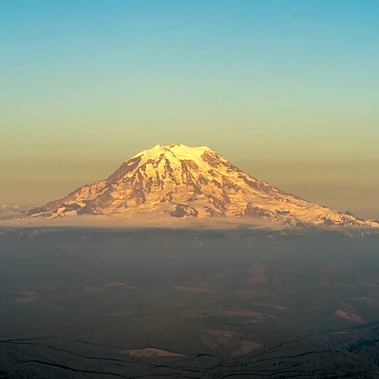 Wildfire Smoke Shrouds Cascade Volcanoes Amid Hot, Dry Conditions