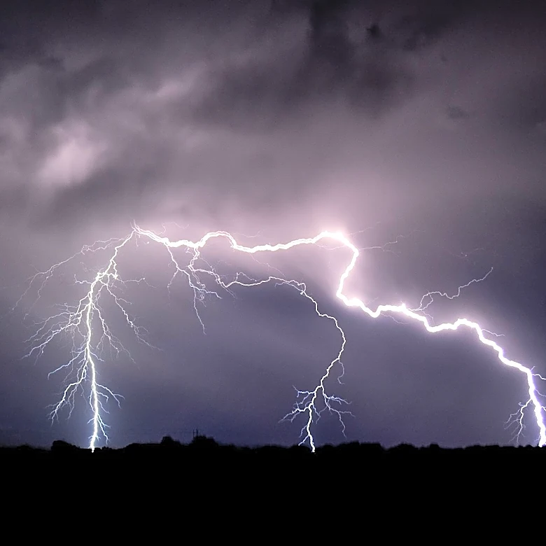 Lightning Strike at Ohio Prison Hospitalizes 16, One Airlifted