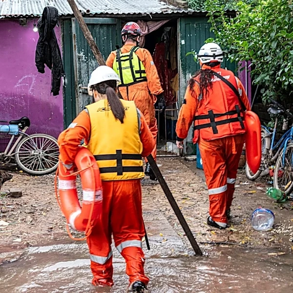 Hawaii Begins Recovery After Tropical Storm Lala's Destruction