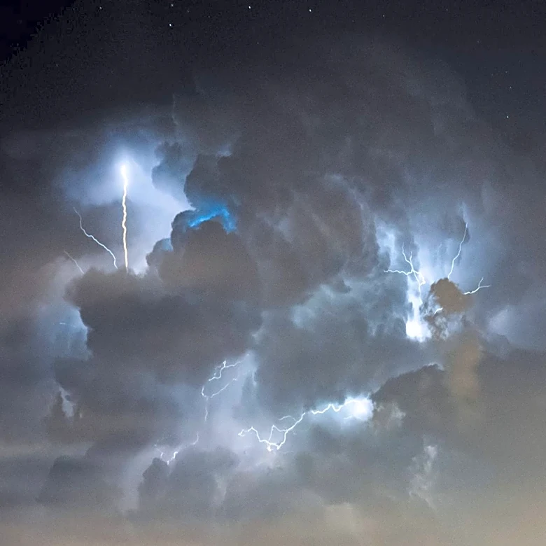 Monsoon Surge Brings Thunderstorm Risks Across Western US