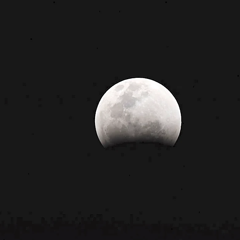 Storms May Obscure Pensacola's View of Partial Lunar Eclipse