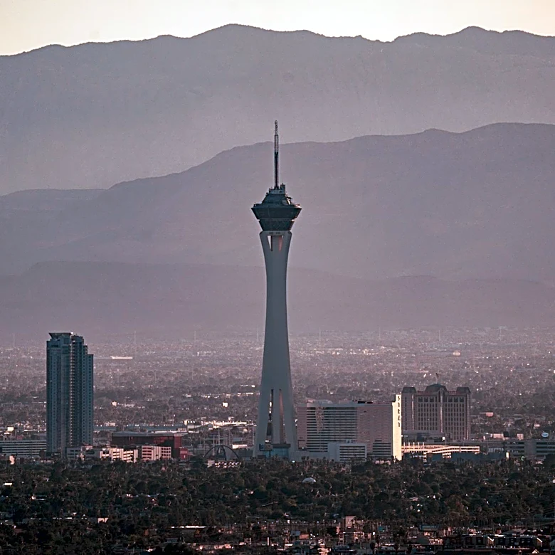 Record Heat Persists in Las Vegas Amid Extreme Heat Warning