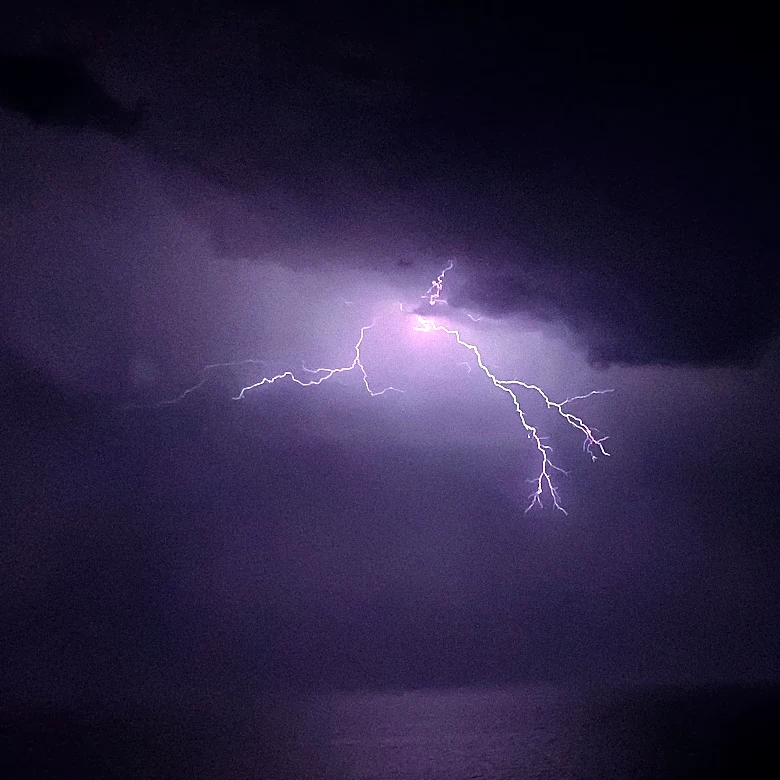 Utah Father Killed by Lightning Strike While Jet Skiing Near Egmont Key