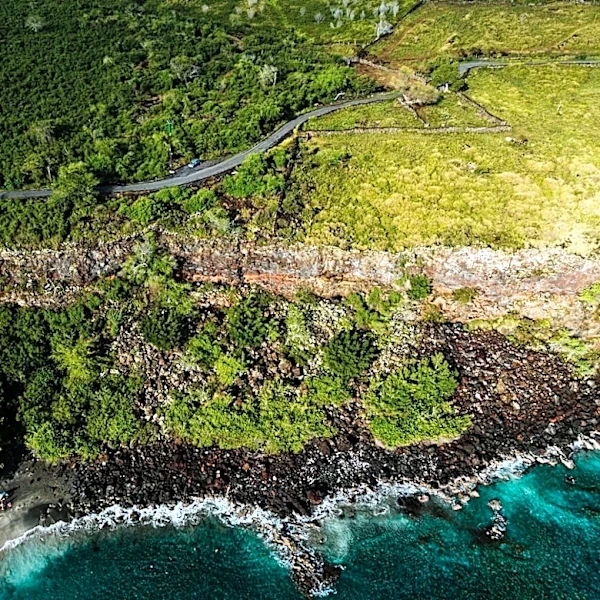 Hurricane Lowell Approaches Hawaiian Islands with Uncertain Path