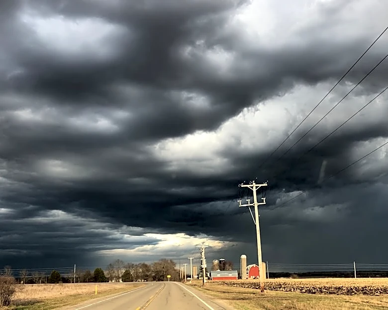 Powerful Storms Blast Midwest, Flash Flood Emergency Declared