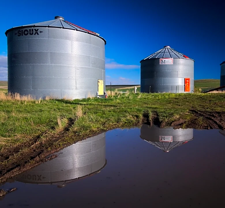 Eastern Montana ranchers use portable tanks as D3 drought worsens