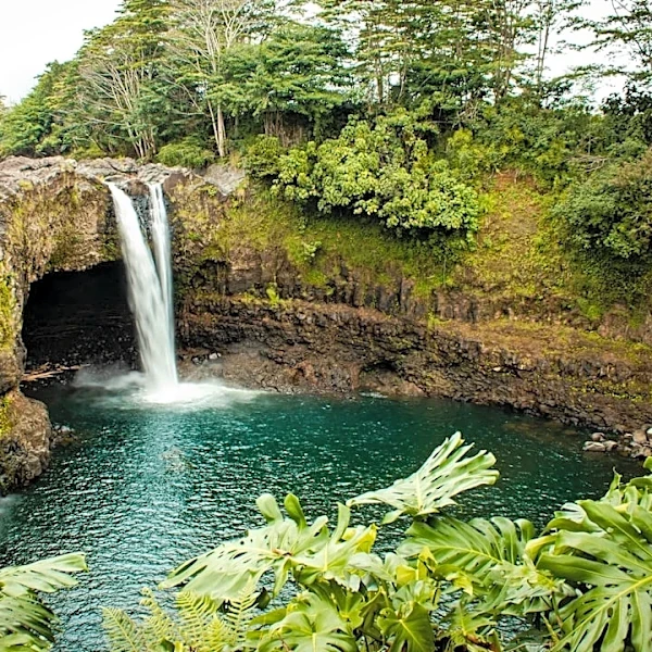 Hawaiian Parks Issue Weather and Safety Alerts
