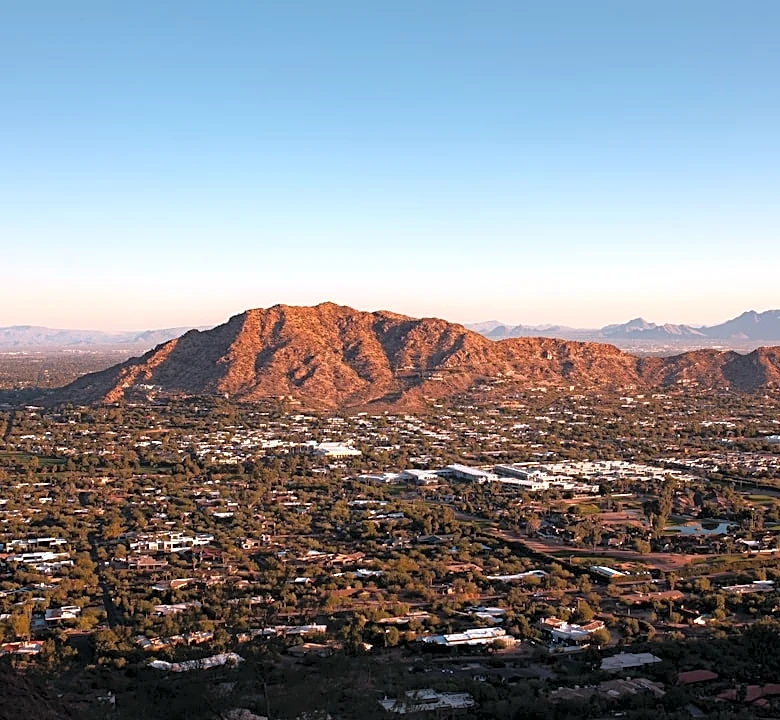 Phoenix Faces Extreme Heat and Monsoon Challenges