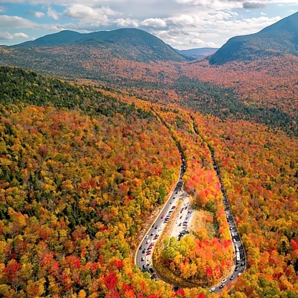 New Hampshire Fall Foliage Map 2026: Track Peak Colors