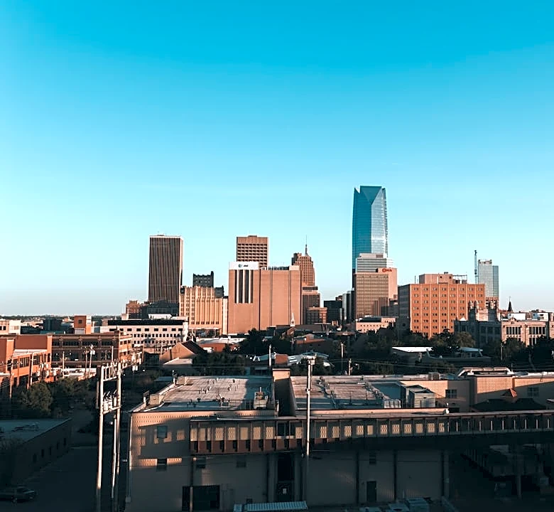 Record Heat Persists in Oklahoma City Before Cooler Temperatures Arrive