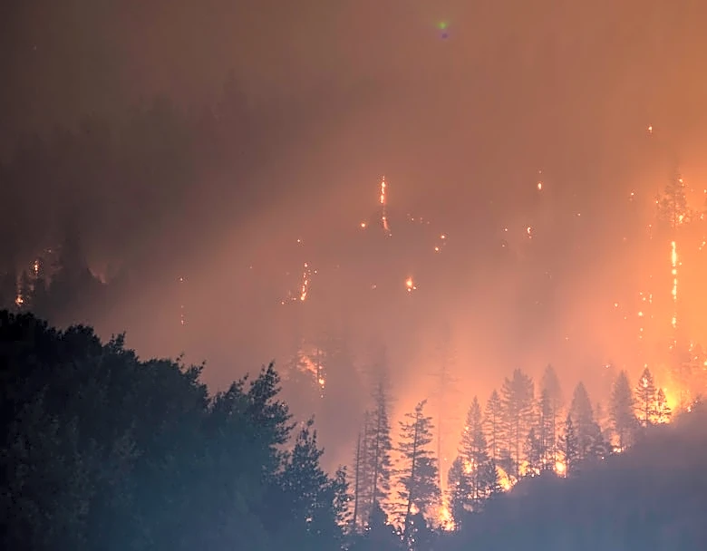 Strobe-Like Lightning and Heat Dome Grip Southern U.S.