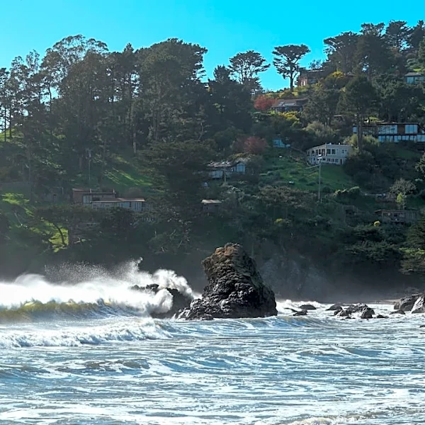 Understanding Slow-Motion Waves and Their Impact on California's Coastline