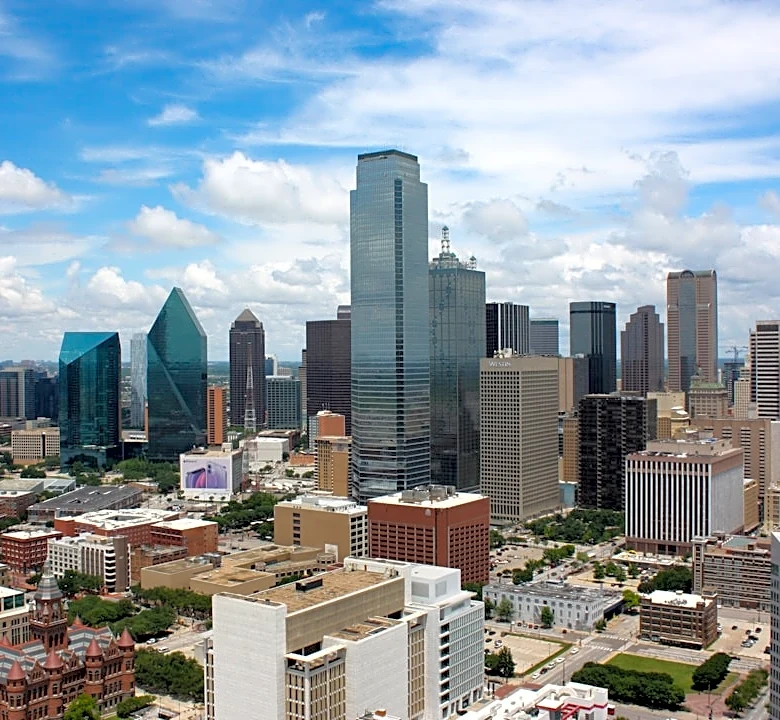 Dallas Forecasts High of 98-99°F on September 14, 2026