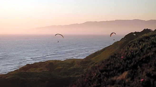 Massive Dust Devil Disrupts Paragliding in California Desert