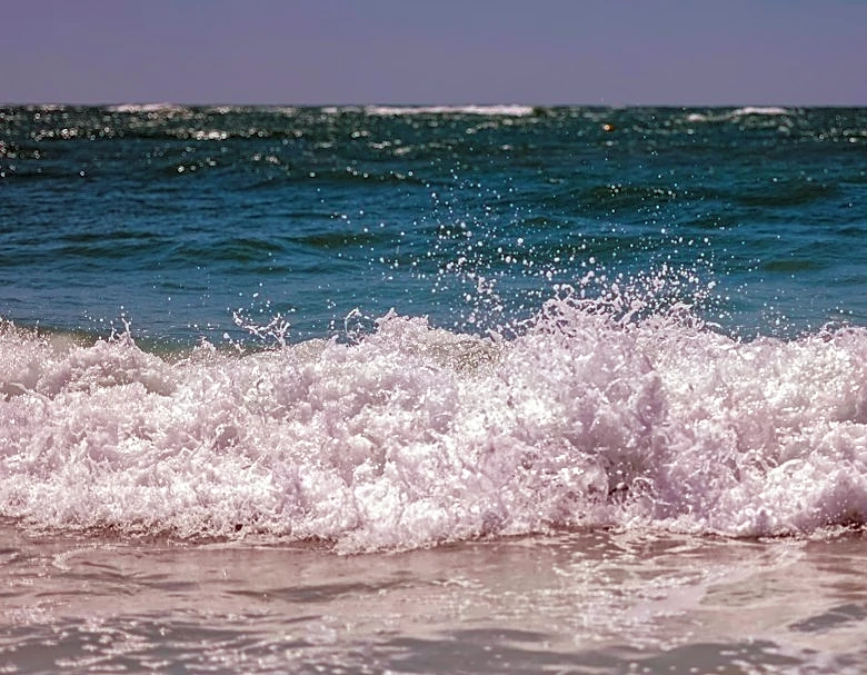 Tide Predictions for Indian Rocks Beach, Florida, Highlight Variability