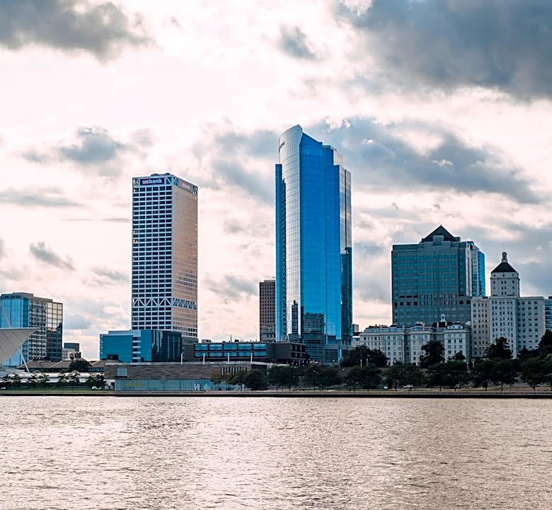 Milwaukee Weather: Showers and Weekend Storms Ahead