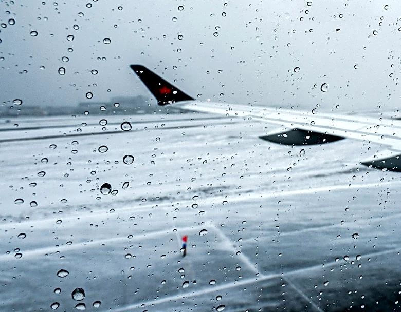 Aviation Weather Highlights Winter Hazards