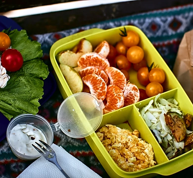 How to Pack a Weather-Ready Lunch for School