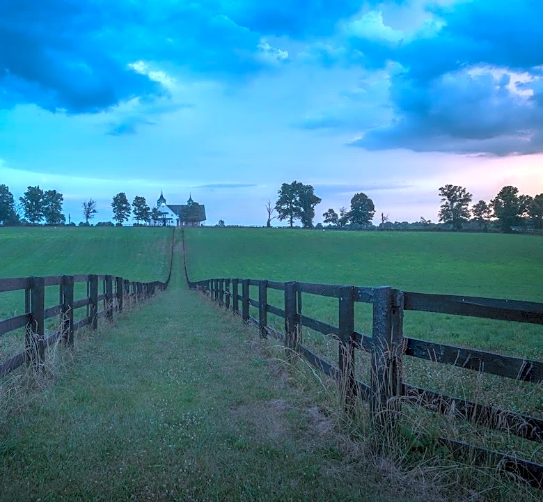 Cooler Temps and Storms Expected in Kentucky