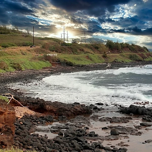 Kauai Restores Power After Hurricane Lowell Outages
