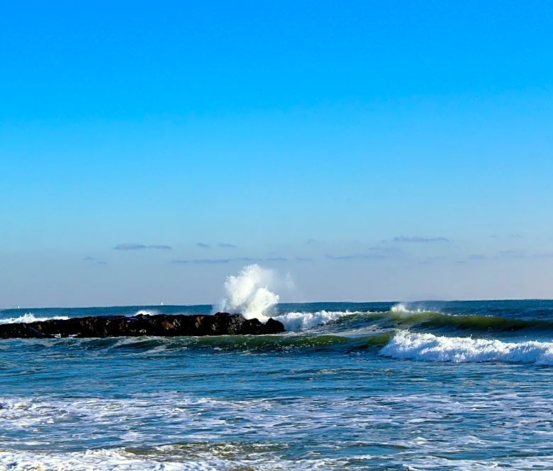 Early Nor’easter Brings Flood Warnings to Philly, Jersey Shore