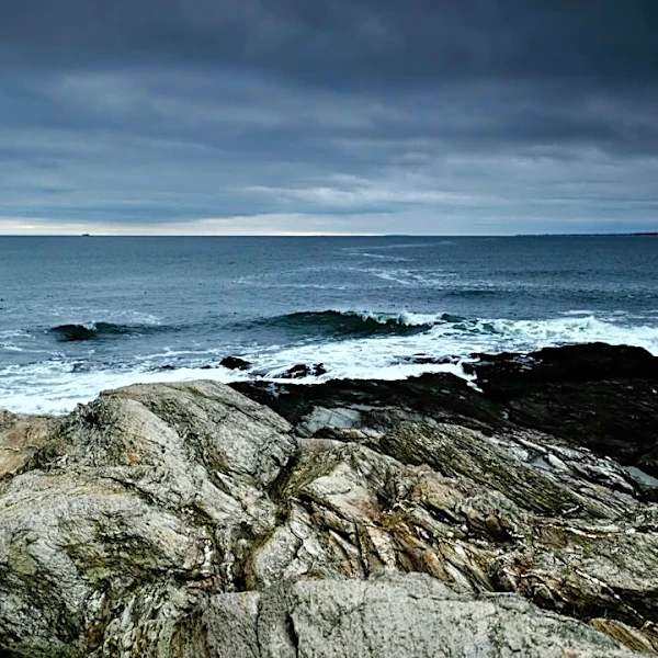 Strong Coastal Storm Forecast for Southern New England