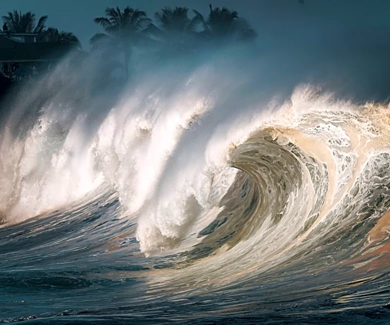 Nolo Could Become Major Hurricane Near Hawaii