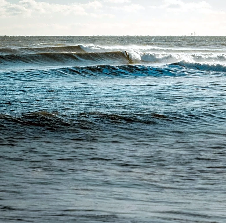 Gale Warnings Impacting East Coast Beaches