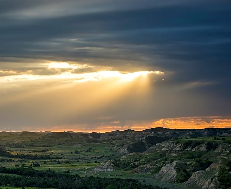 Warm Day Expected in North Dakota with 21°C High