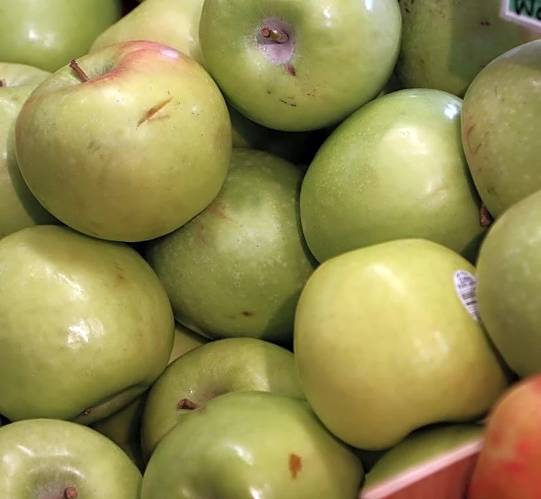 Weather Crucial for Vermont Apple Orchards' Success