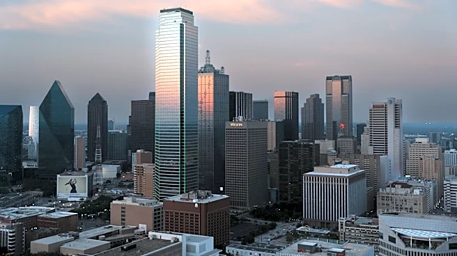 Warm Weather and Thunderstorms Expected in Dallas