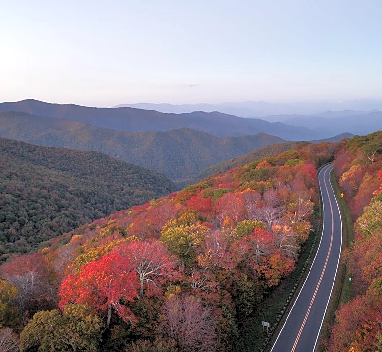 Delayed Fall Colors Expected in Western North Carolina
