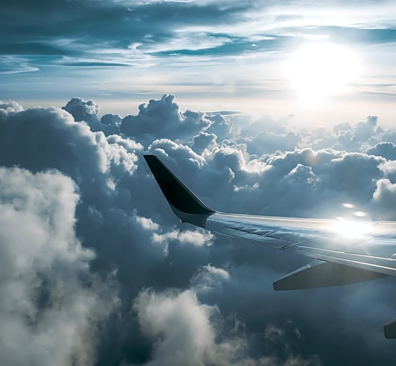 Low Ceilings and Fog Pose Challenges for Pilots