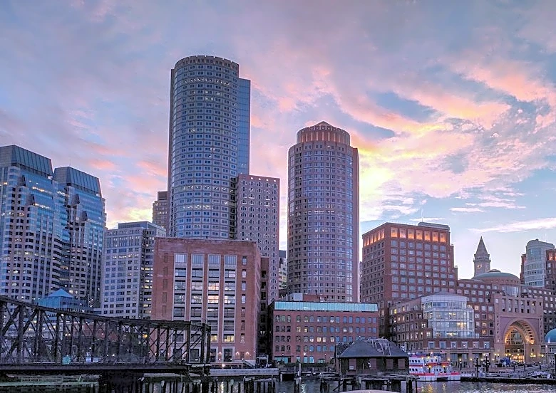 Overcast Skies and Mild Temperatures in Boston