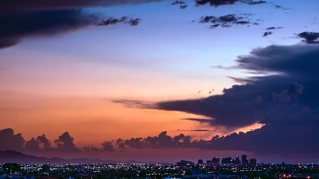 Thunderstorms Disrupt Flights at Phoenix Sky Harbor
