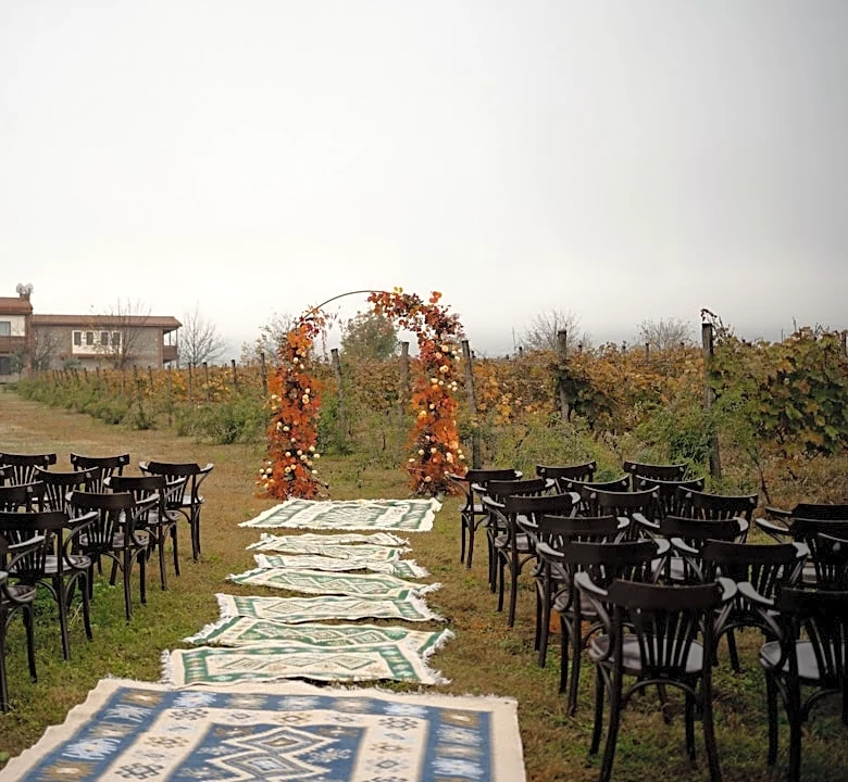 How Fall Weather Can Impact Outdoor Weddings