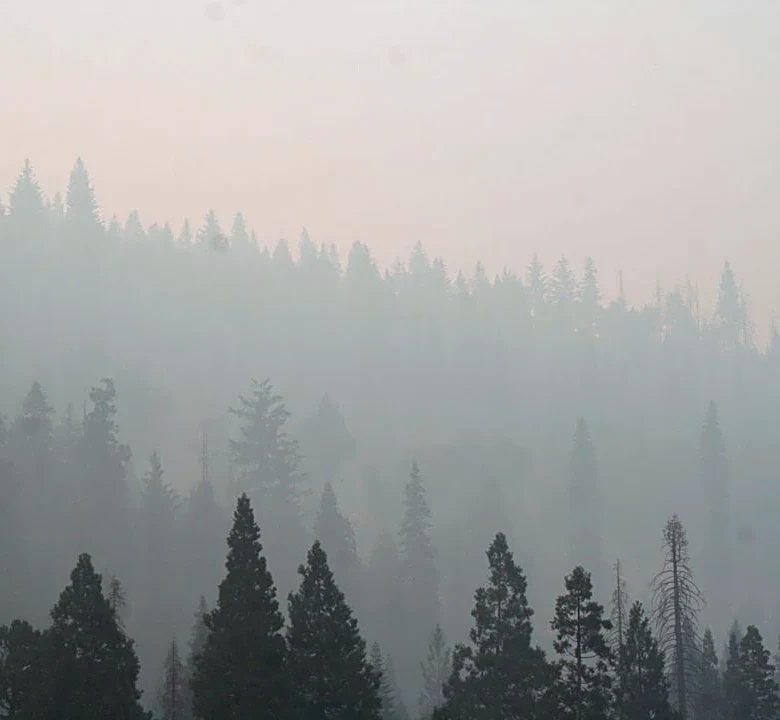 Smoke Warning Issued Due to Bouquet Fire in Santa Clarita
