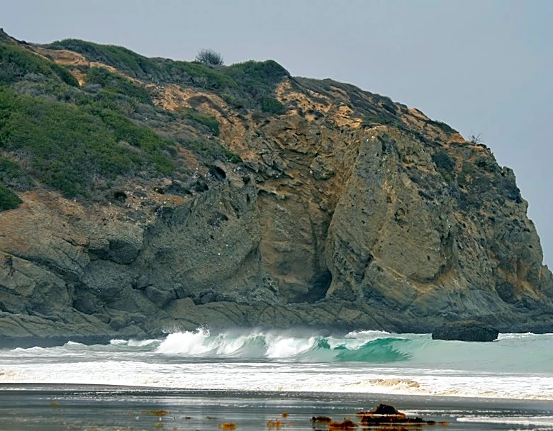 Magnitude-3.7 Earthquake Strikes Off Orange County Coast