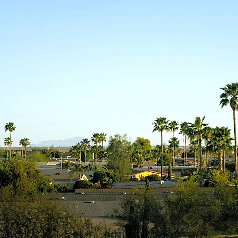 Phoenix Cooling Centers Aid Families Amid 117°F Heat