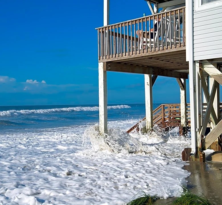 Long Beach Beachfront Home at Risk of Collapse Due to Strong Waves