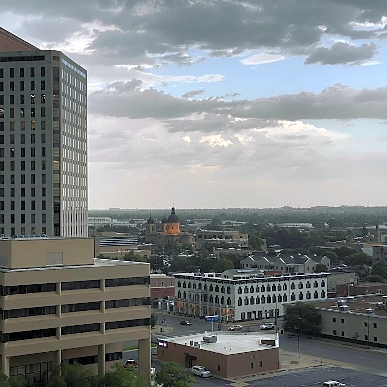 Severe Thunderstorms Possible Tuesday Night in Kansas City