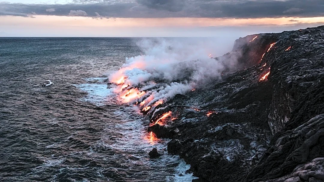 Kīlauea Volcano Eruption Intensifies in Hawai'i