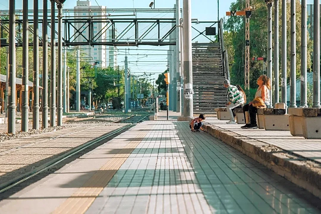 Philadelphia Heat Dome Disrupts Commutes