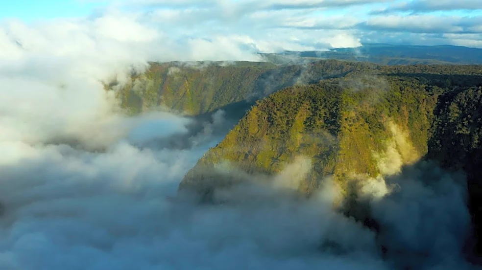 Kīlauea Eruption Continues with Lava Fountains Reaching 720 Feet