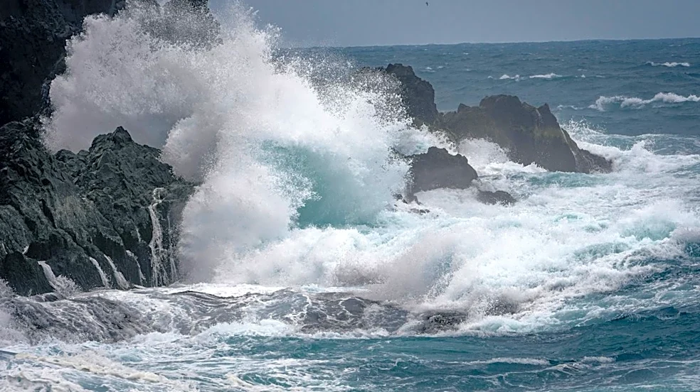Nor'easter to Impact East Coast with Strong Winds, Flooding